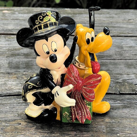 DISNEY LIGHTED CLOISONNÉ MICKEY MOUSE AND PLUTO WITH PRESENT IN BOX ROMAN XMAS - Picture 1 of 11